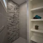 Luxury Upstairs & Downstairs Apartment