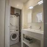 Apartment Luxury Upstairs & Downstairs