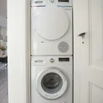Luxury Upstairs & Downstairs Apartment *