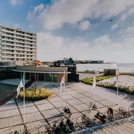 Luxury Upstairs & Downstairs Apartamento