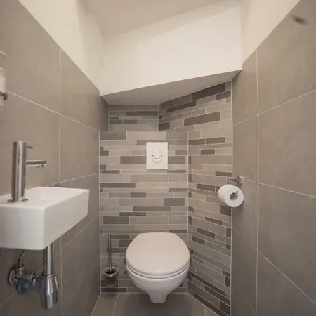 Luxury Upstairs&downstairs Appartement