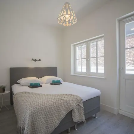 Luxury Upstairs&downstairs Appartement *