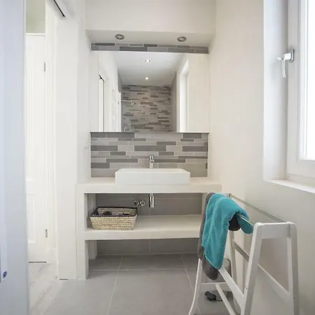 Luxury Upstairs&downstairs Appartement