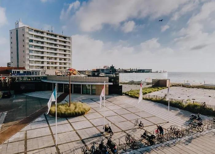 Luxury Upstairs & Downstairs Apartamento