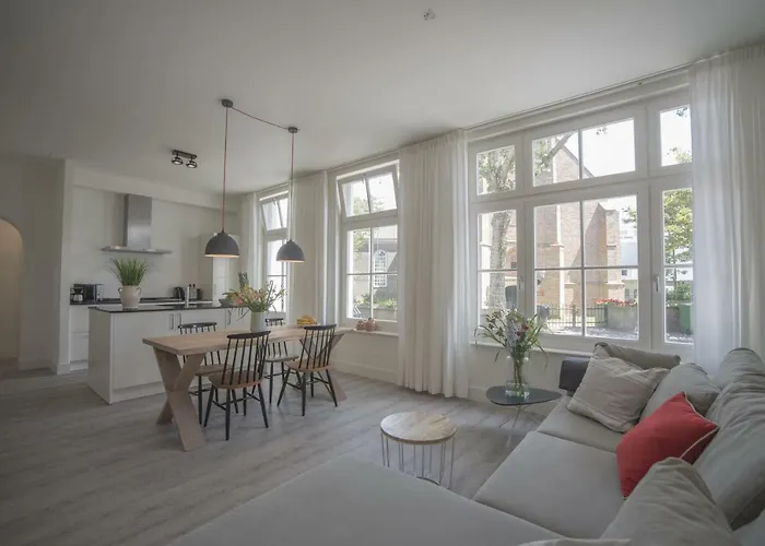 Apartamento Luxury Upstairs & Downstairs *