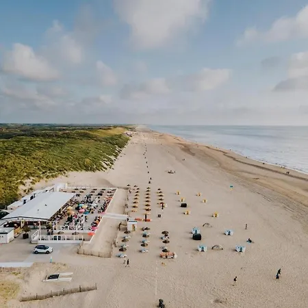 Luxury Upstairs & Downstairs Apartment Zandvoort