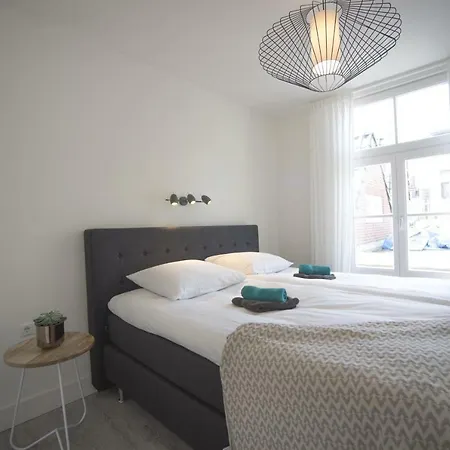 Apartment Luxury Upstairs & Downstairs Zandvoort